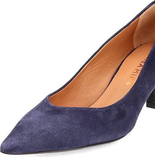 Thea Mika Pumps
