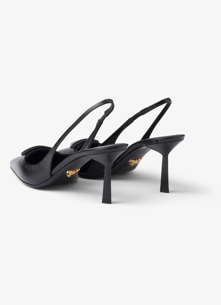 Prada-nahkainen olkalaukku logolla