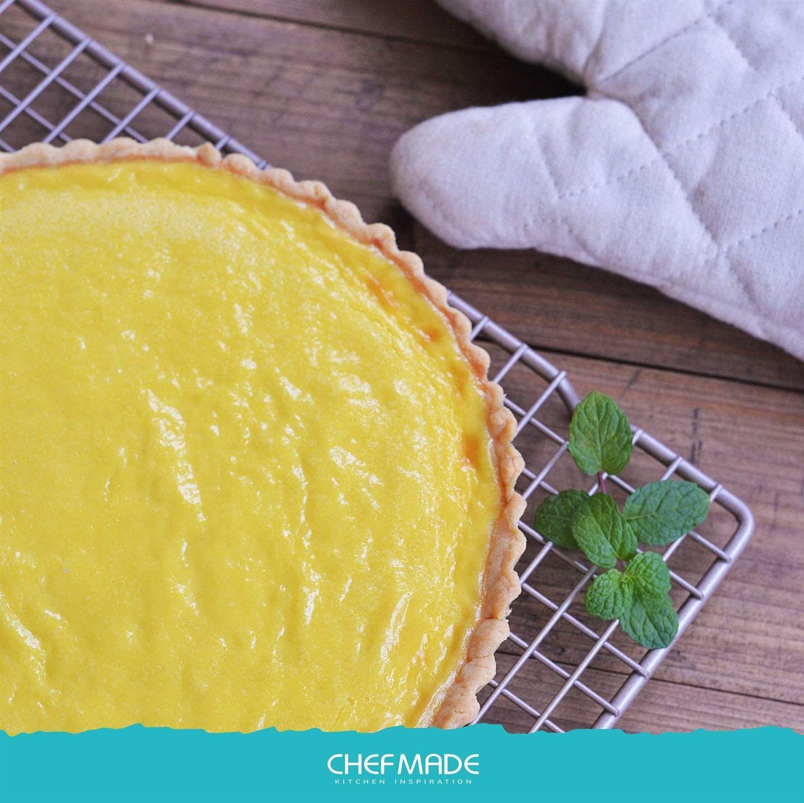 Chefmade Tarteform Kuchenform, (CHEFMADE, 24cm Tarteform mit Hebeboden, 240x23mm, Champagnergold, antihaft- & silikonbeschichtet, Quicheform, mit Hebeboden, Pie Form, Hebebodenform, Obstkuchenform, Karbonstahl 2-tlg), Tarteform mit Hebeboden - Quiche