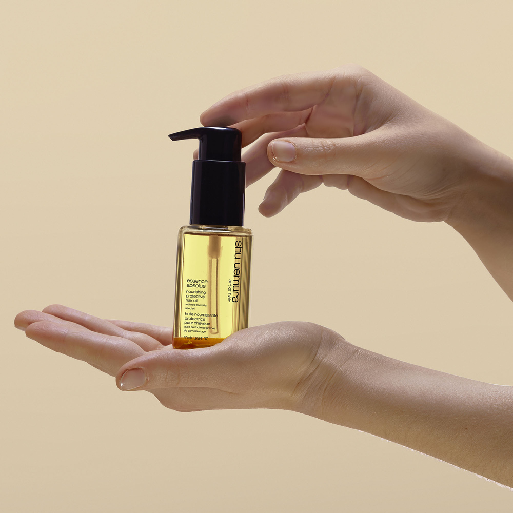 shu uemura art of hair Huile nourrissante protectrice Essence Absolue 50ml Huile nourrissante protectrice pour cheveux