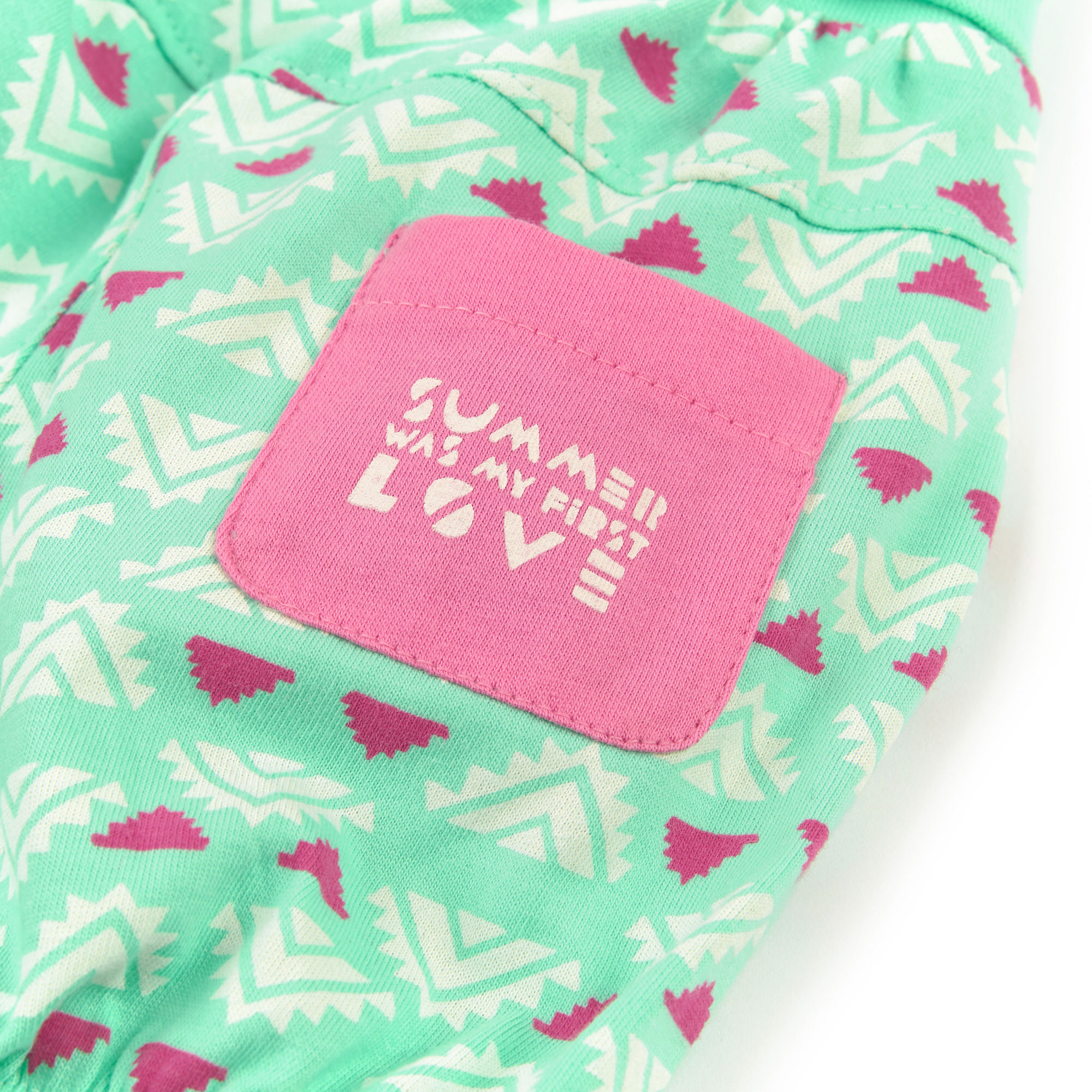 Mintgrüne Baby-Shorts mit Softbund