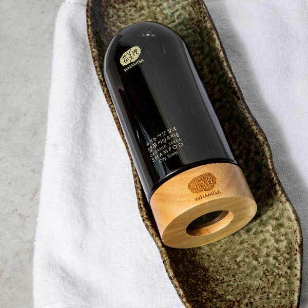 WHAMISA Organic Seeds Oily Scalp Shampoo