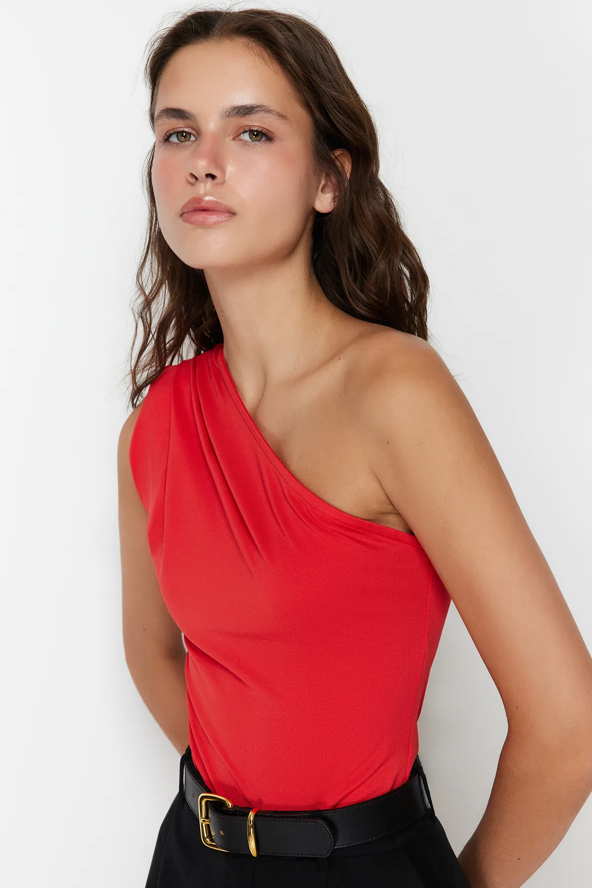 Trendyol Collection  Granatapfelblüte Asymmetrischer Kragen Flexibler Strickbody mit Druckknöpfen TWOSS22BD00014