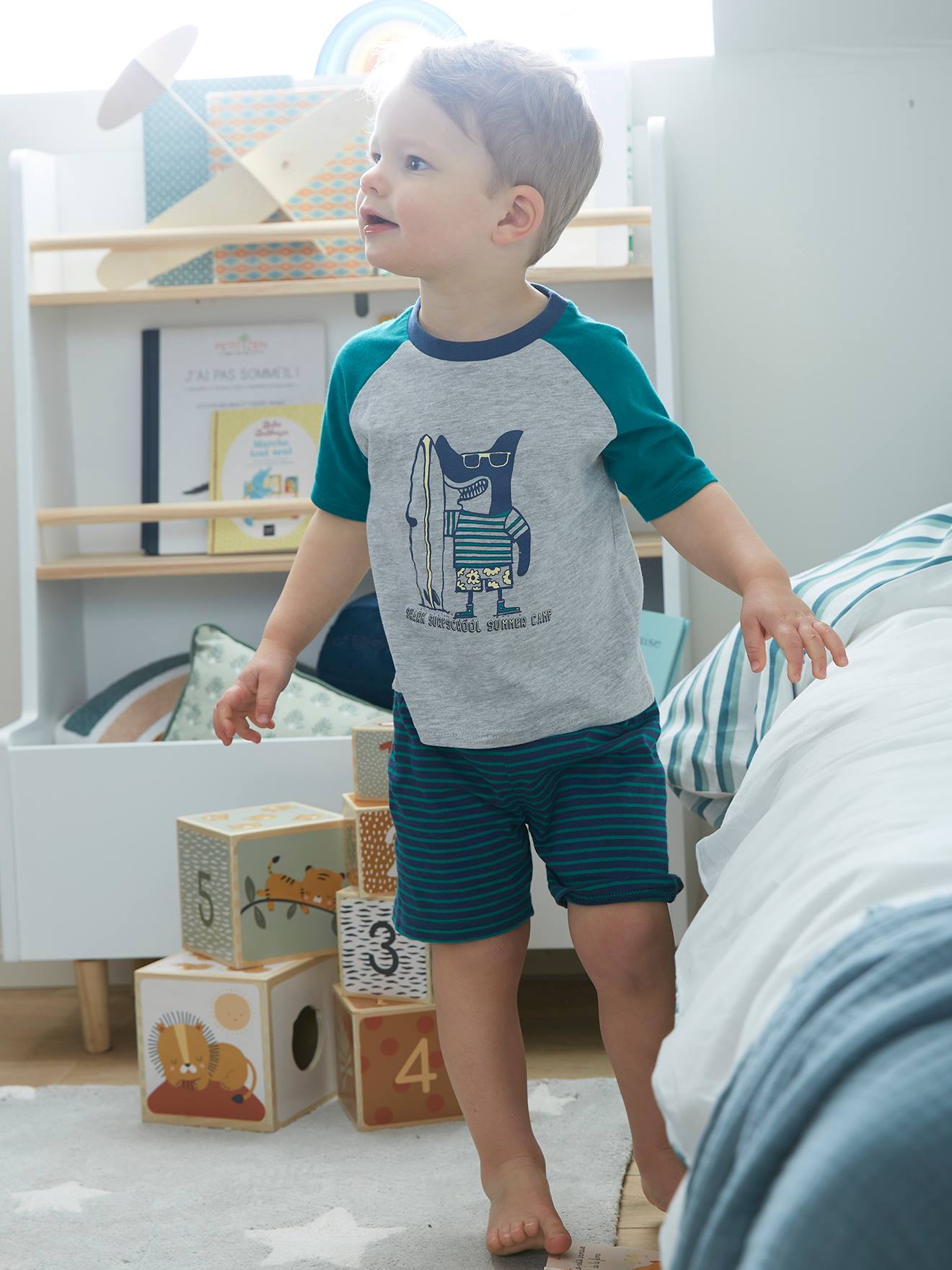 Pyjashort imprimé garçon Requin Surf vert sapin