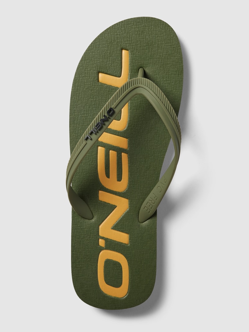 Slides mit Label-Applikation in khaki