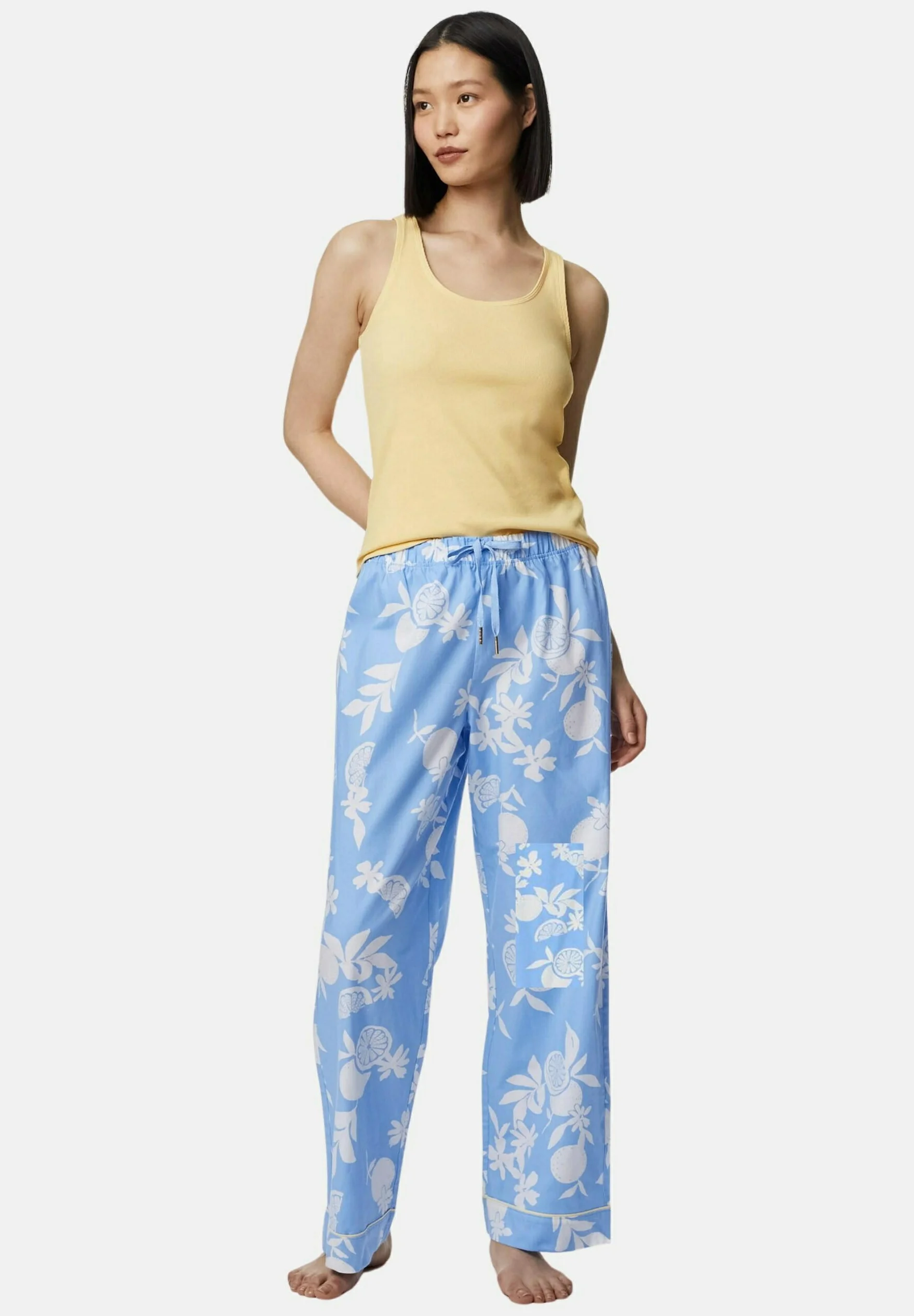 Pijama Marks & Spencer con estampado floral rico en algodón