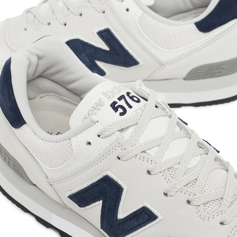 New Balance OU576LWG off white/ mood indigo/ white