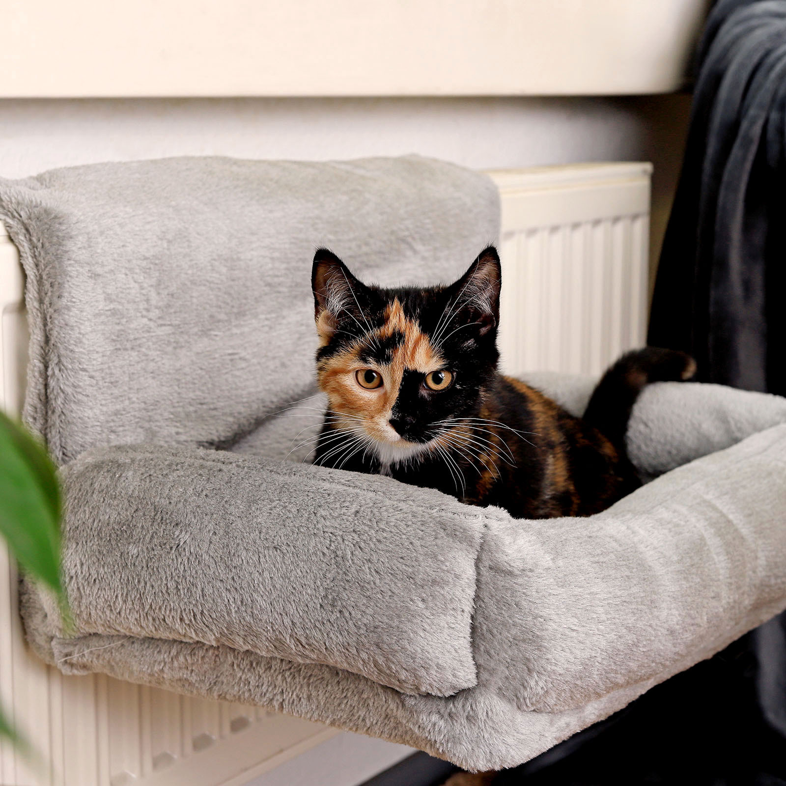 Lionto Katzenhängematten & Fensterliegeplätze Lionto Katzenbett für Heizungen hellgrau