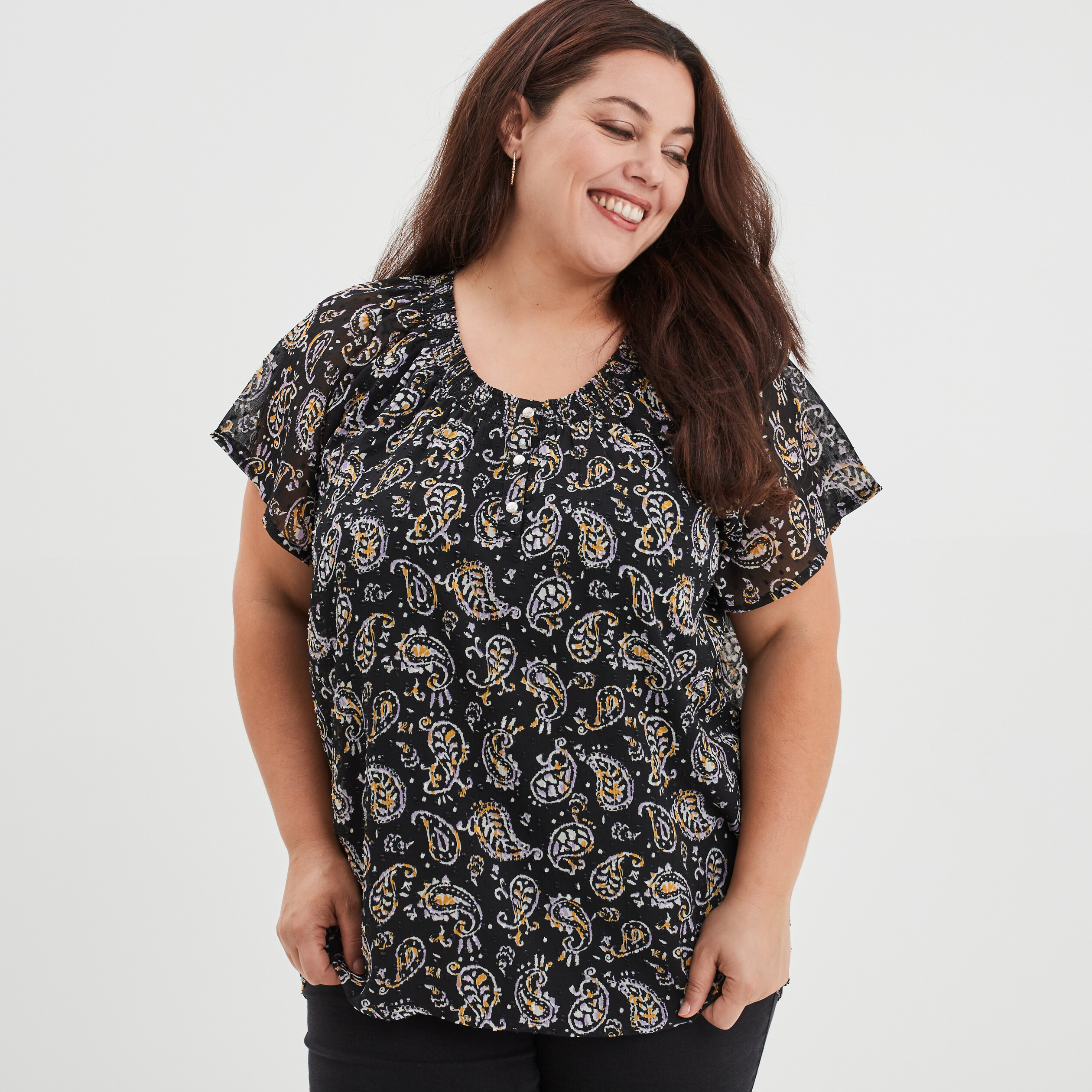 Blouse plumetis manches courtes noir femme grande taille | La Halle