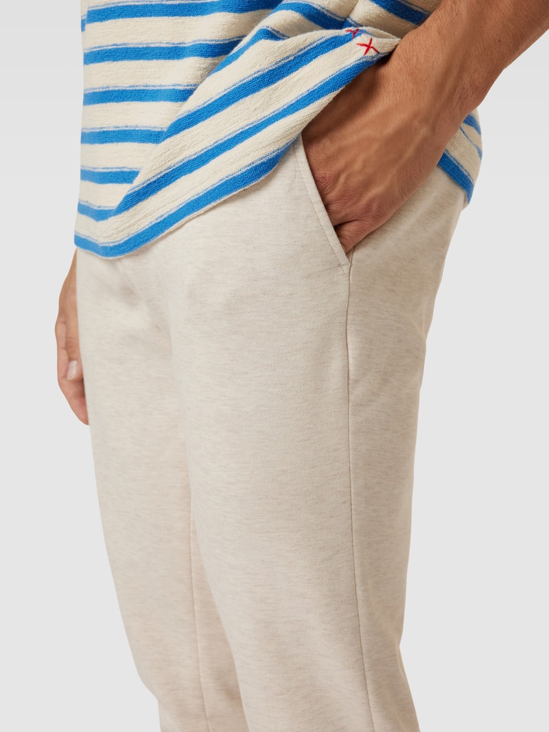 Slim Fit Hose mit Strukturmuster in stein meliert
