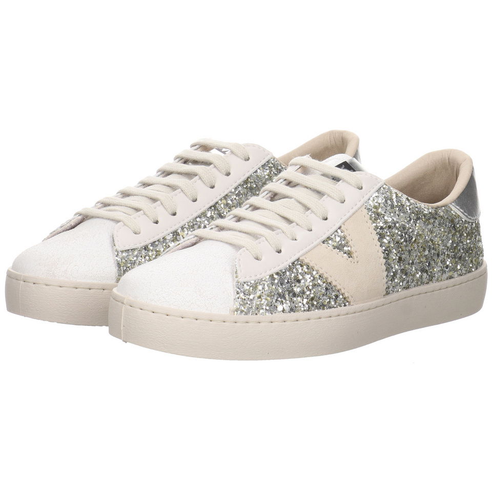 Victoria Plata Sneaker