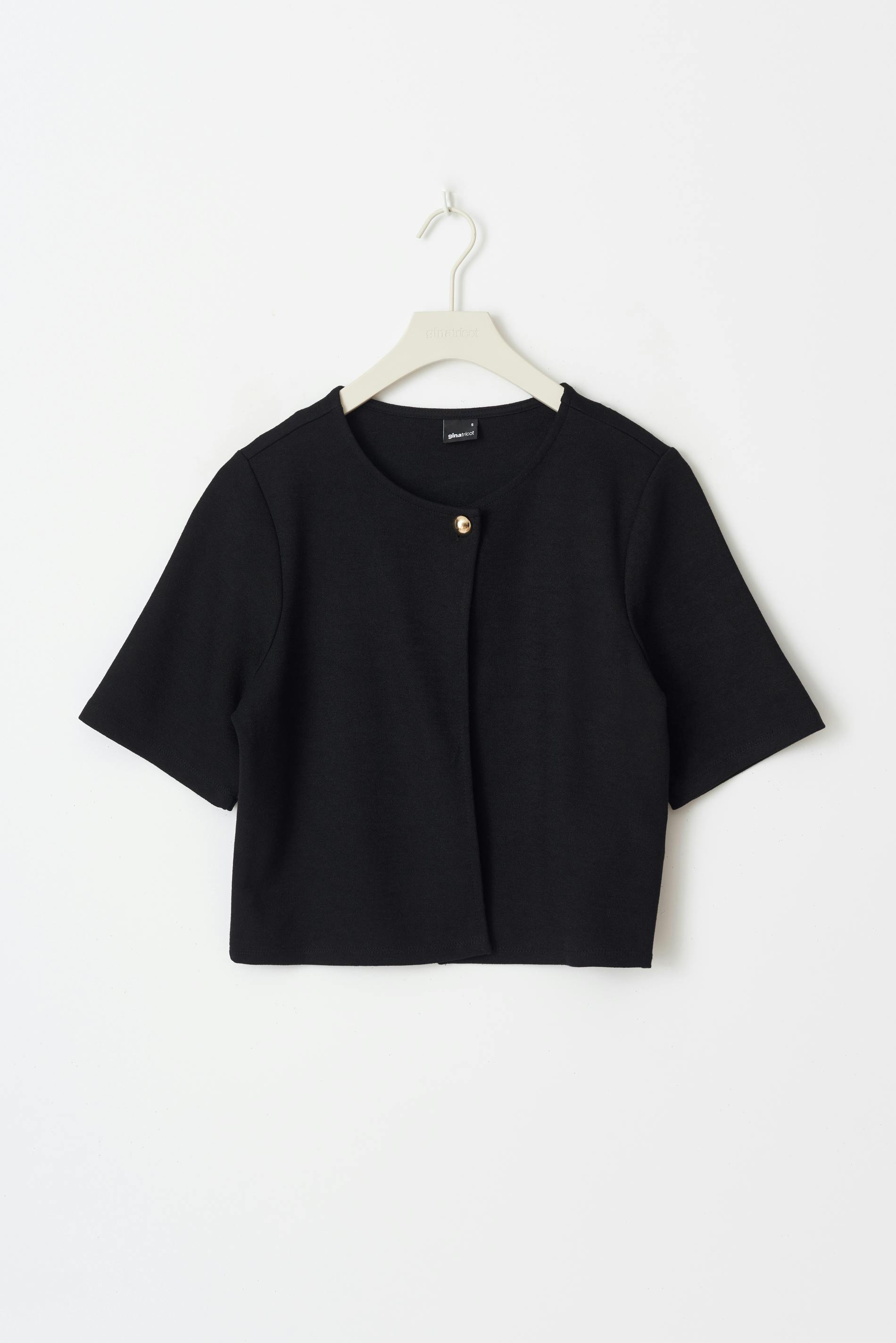 One button top