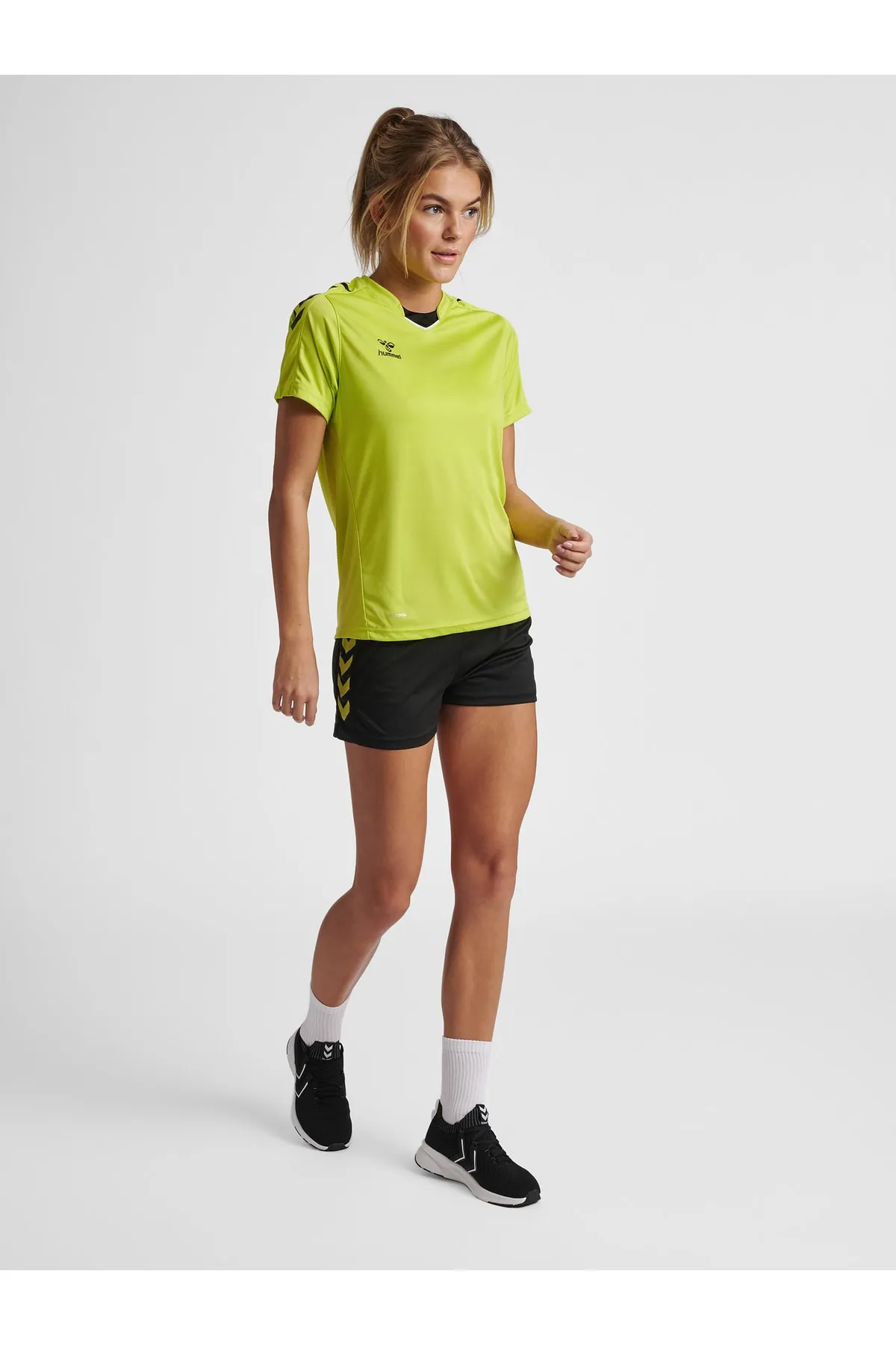 hummel  hmlCORE XK POLY SHORTS WOMAN