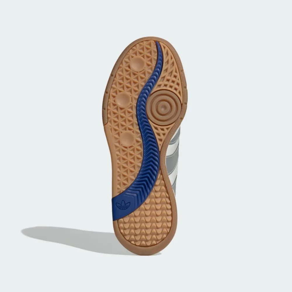 adidas Predator Mundial IE5675 / grau