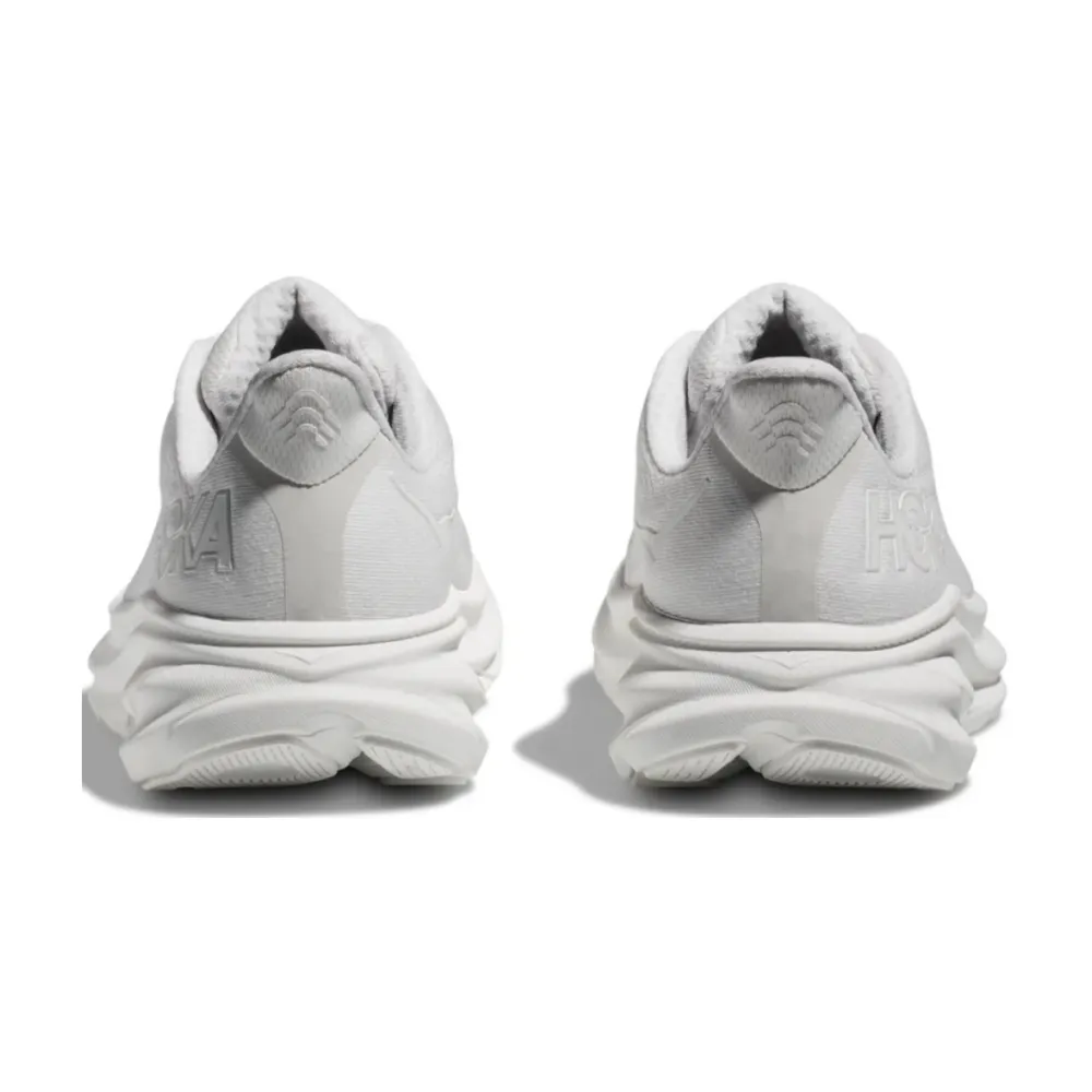 Hoka Clifton 9 1127896-WWH / weiss