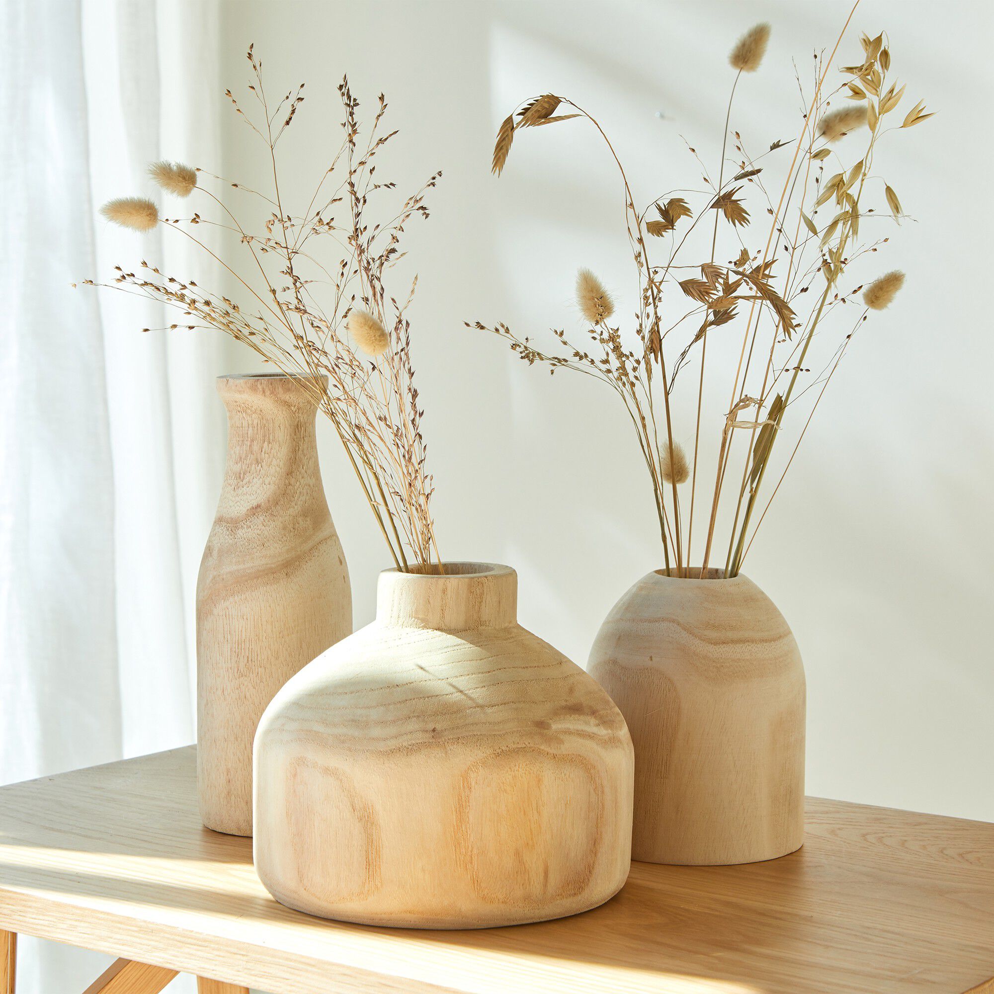 Grand vase en bois brut forme bonbonne
