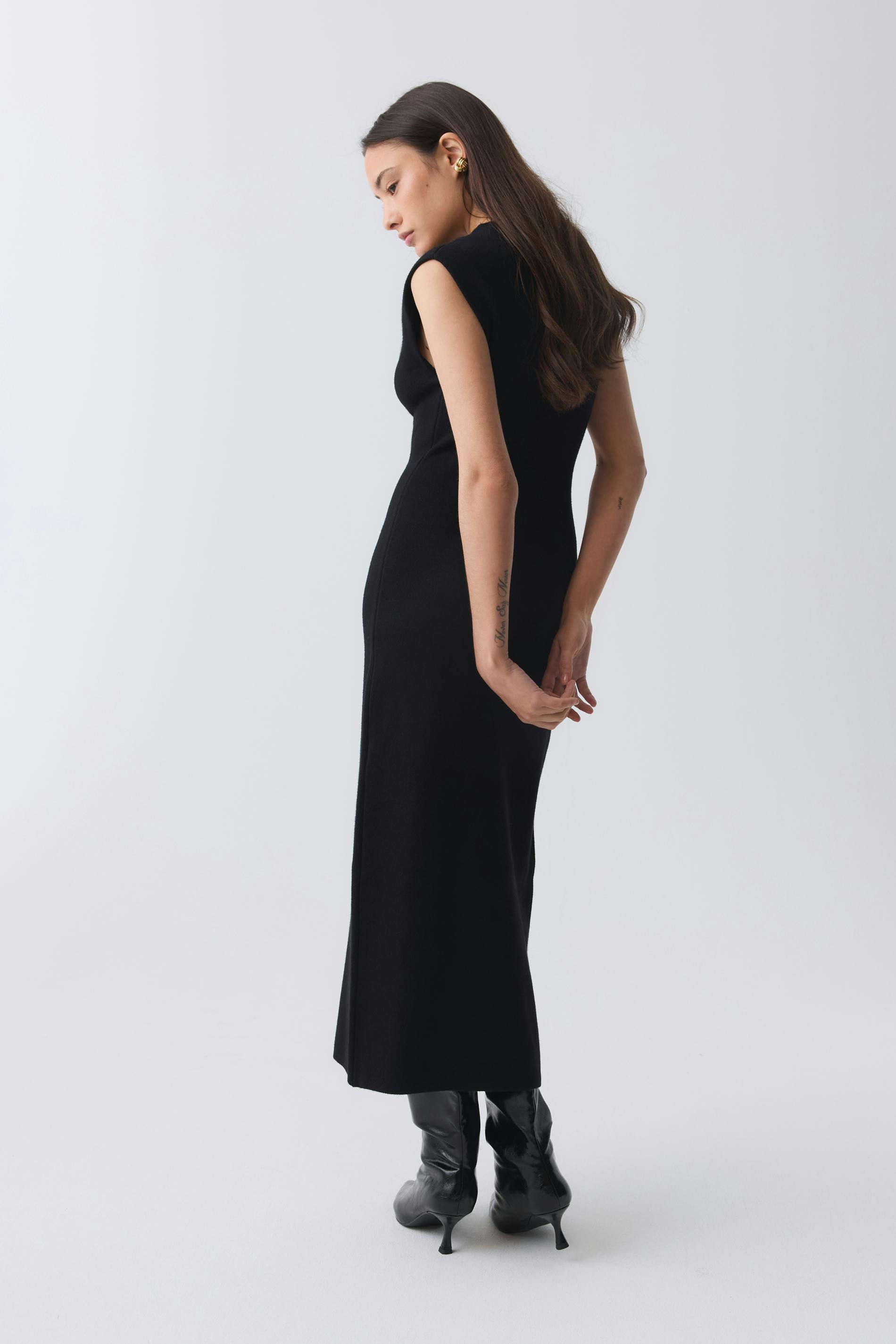 Knitted dress