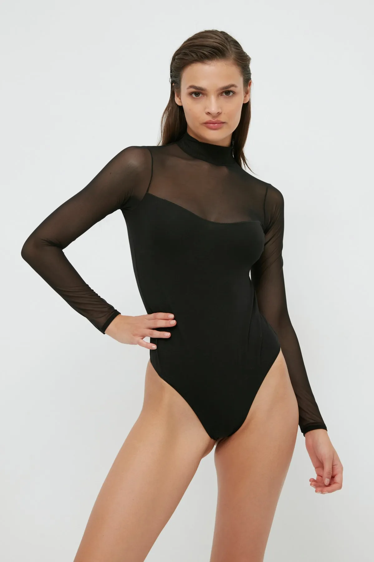 Trendyol Collection  Langarm-Strickbody mit Druckknöpfen aus schwarzem Baumwolltüll mit detaillierten Details THMAW22BD0135