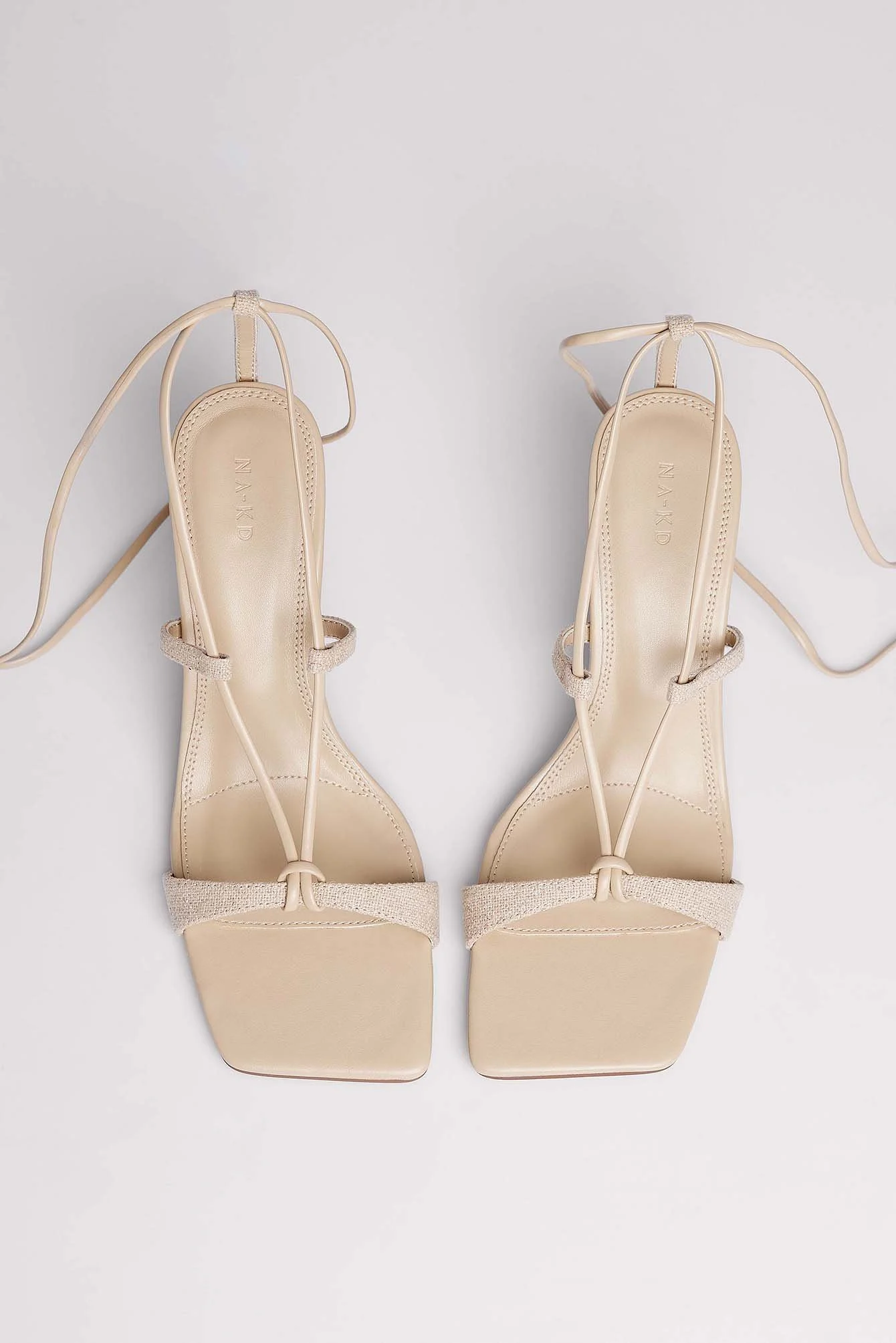 Wedges aus Canvas
