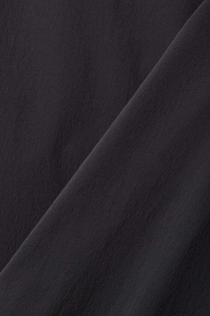 Track Pants mit hohem Bund und schmal zulaufendem Bein