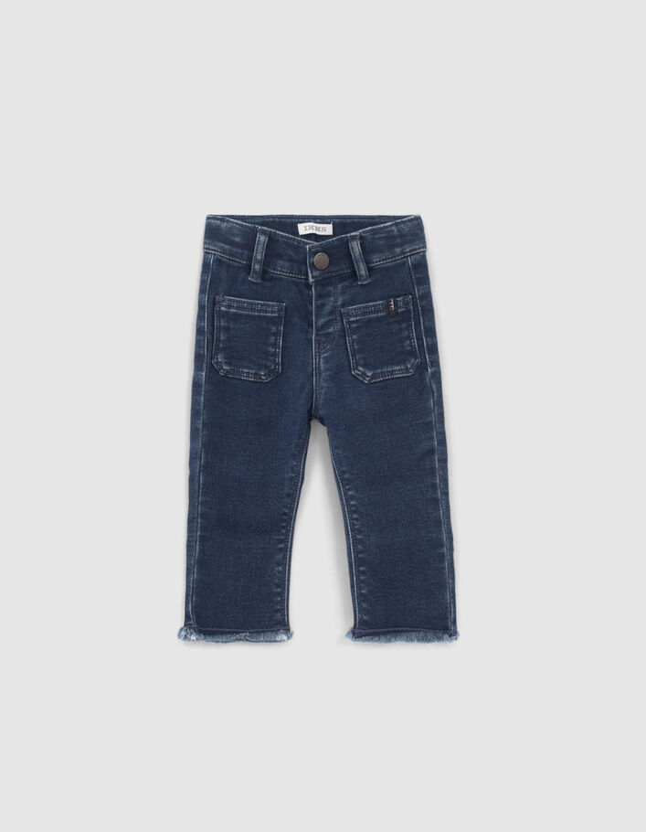 Jean bleu bas frangés et ceinture-foulard bébé fille