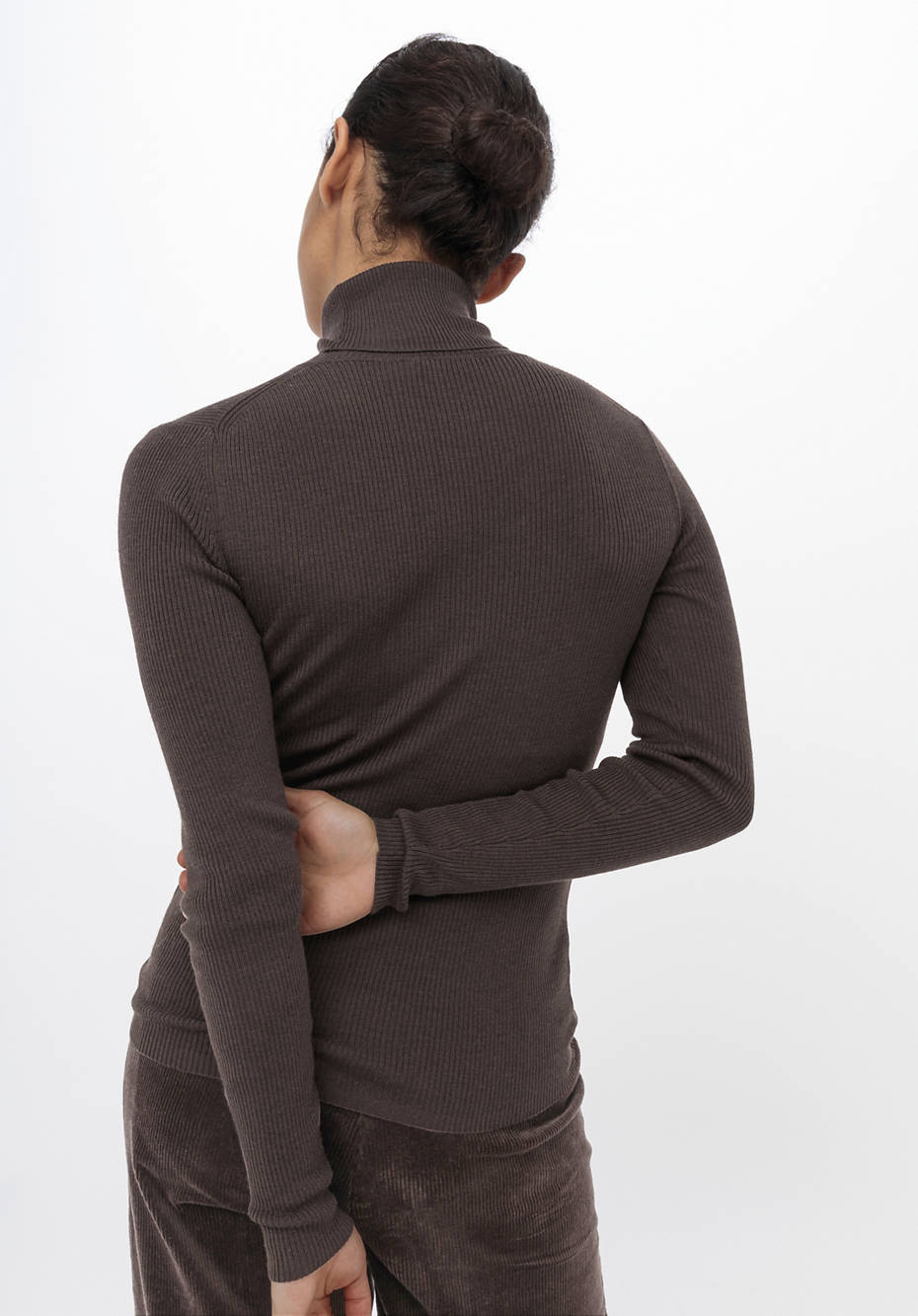 Rollkragenpullover aus Bio-Merinowolle mit Seide