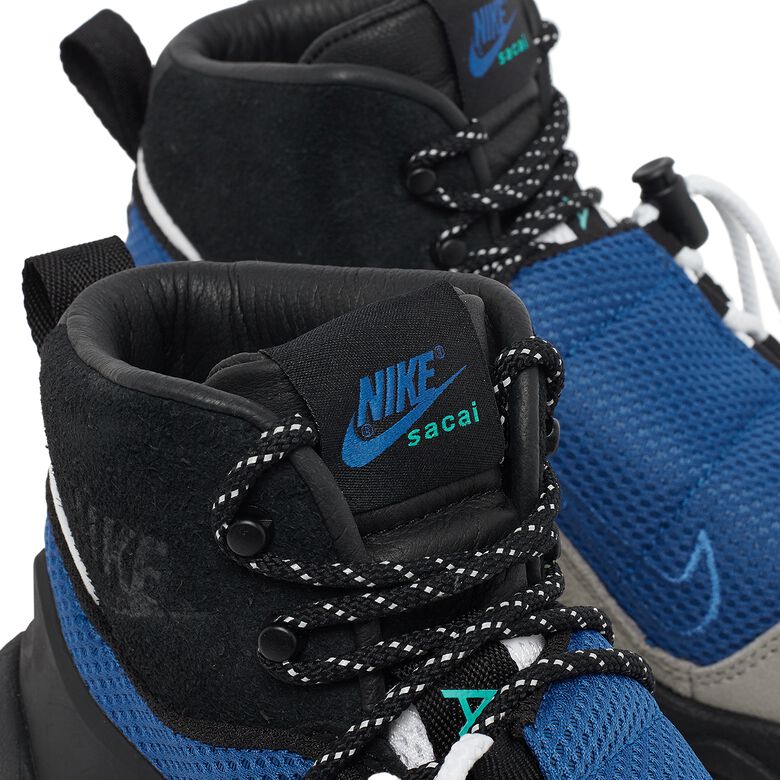 NIKE x Sacai Wmns Magmascape 