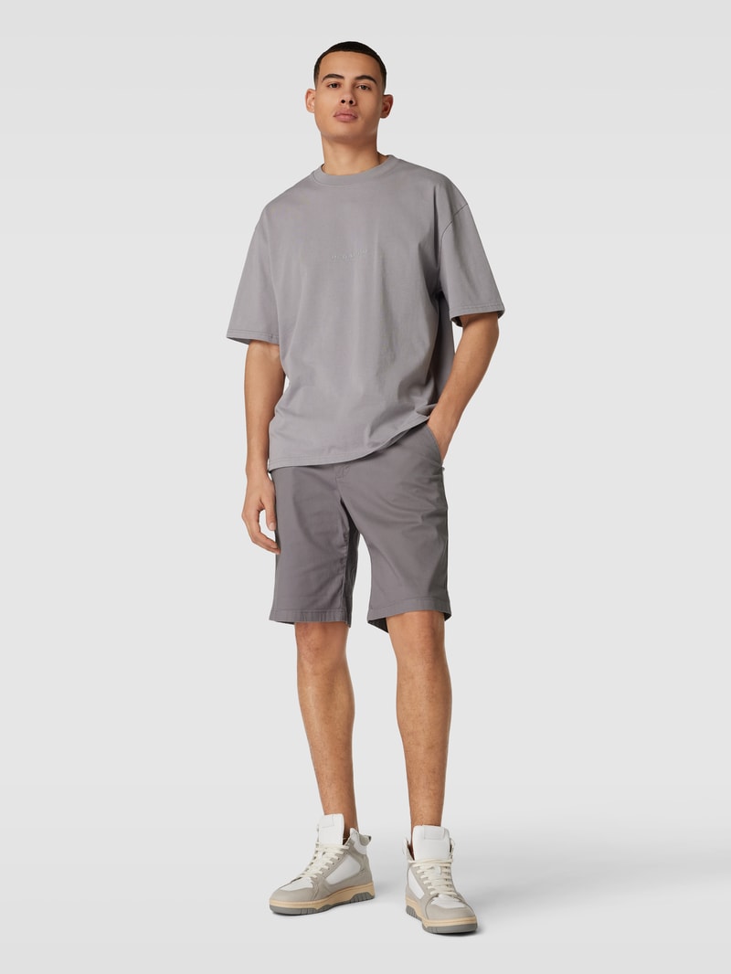 Bermudas mit Paspeltaschen in graphit