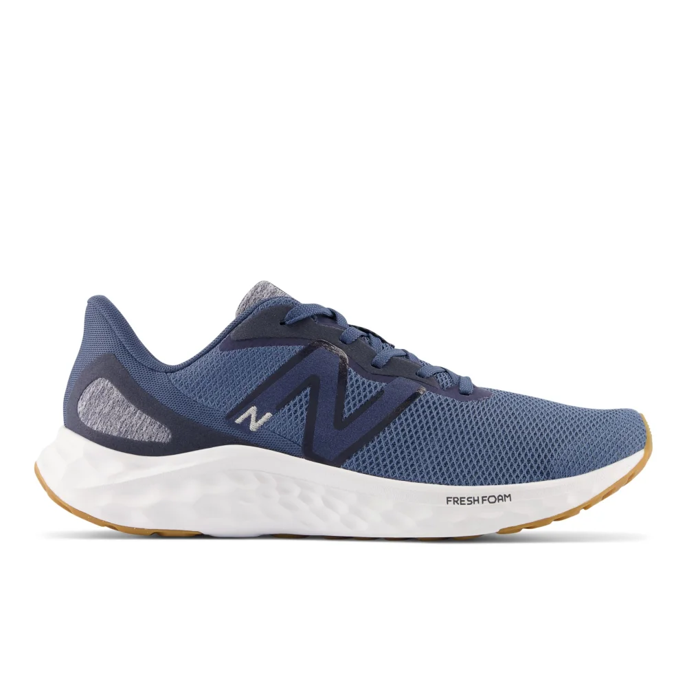 New Balance Fresh Foam Arishi v4 MARISEB4 / blau
