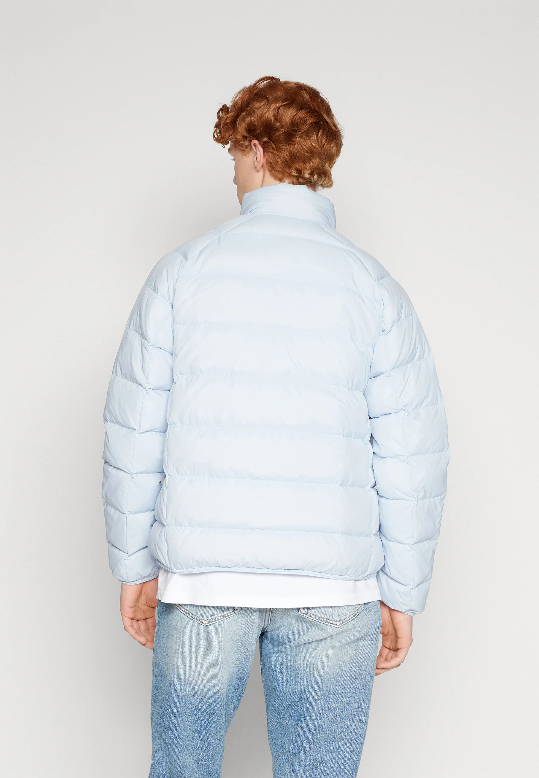 Chaqueta esencial Tommy Jeans - Chaqueta de plumas