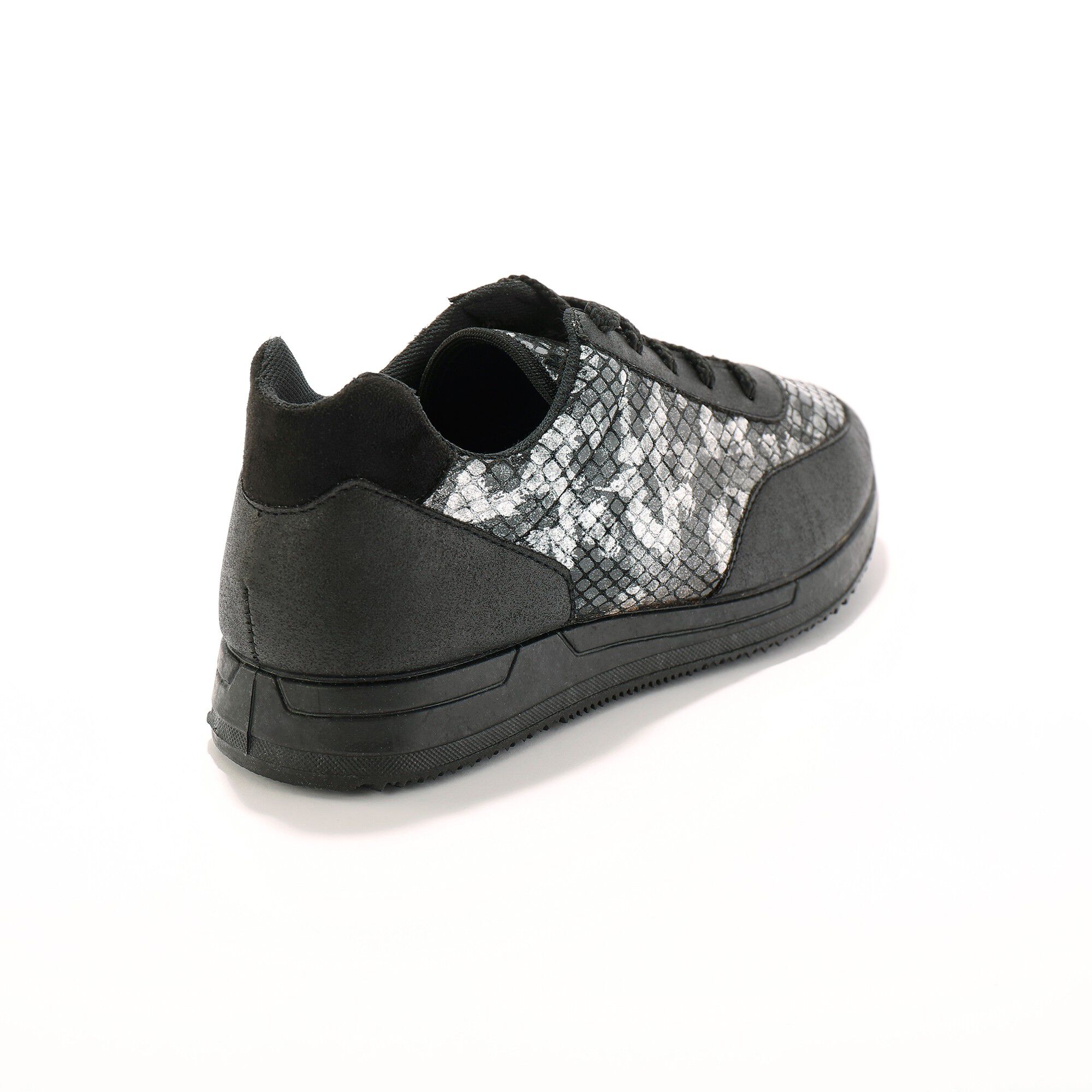 Baskets lacées spécial pieds sensibles en tissu extensible