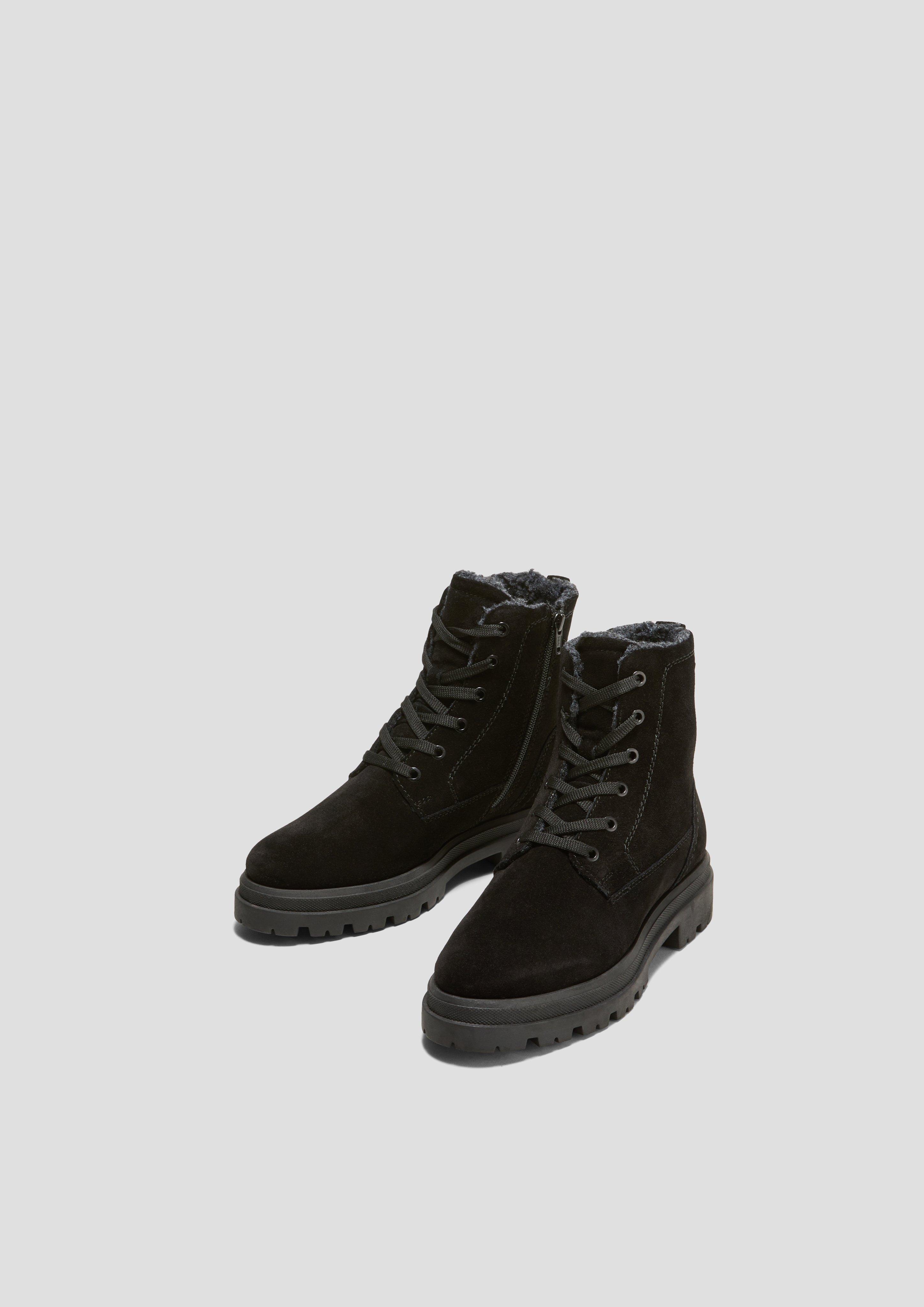 Gefütterte Stiefel aus Veloursleder  6008572-001