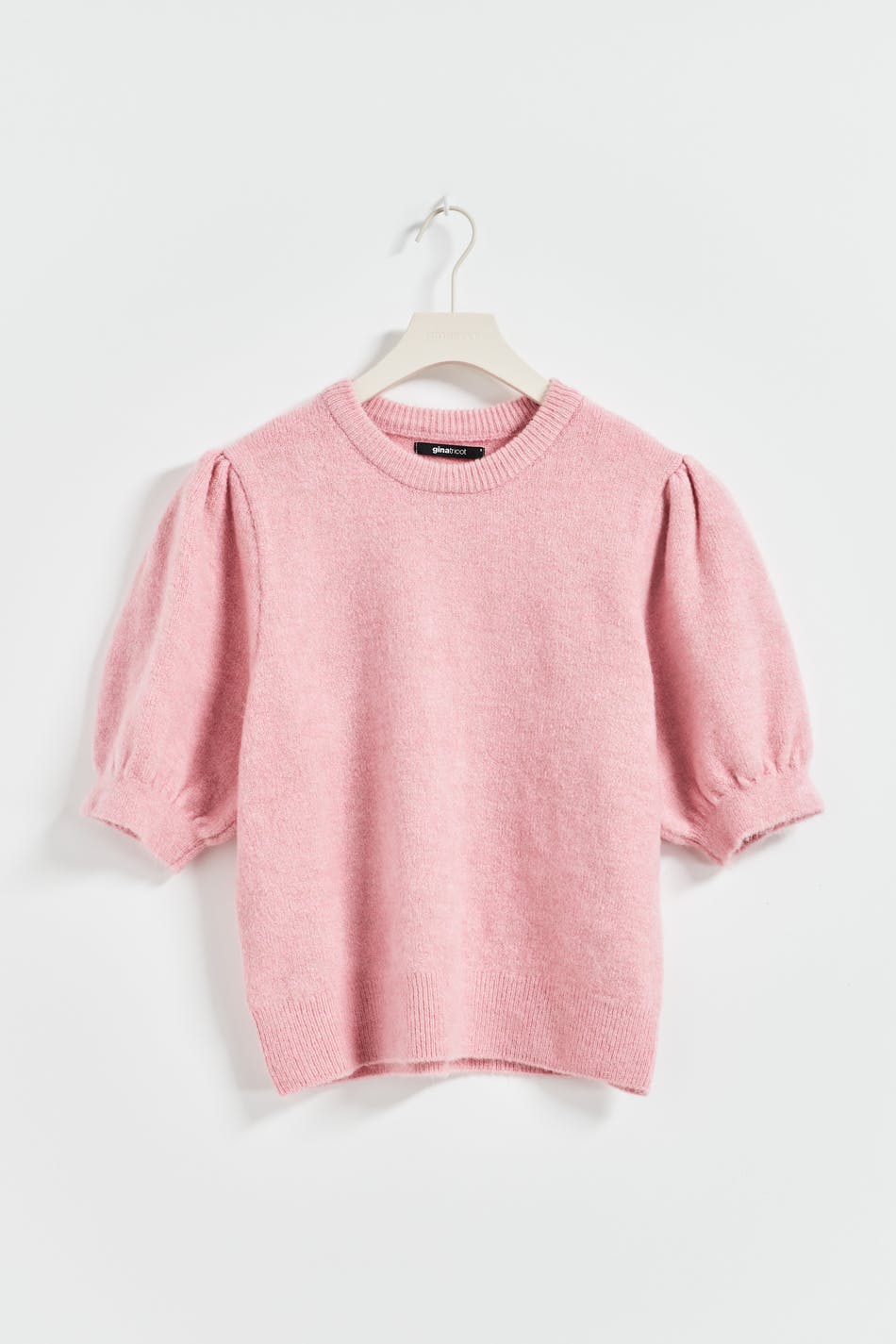 Knitted puff sleeve top