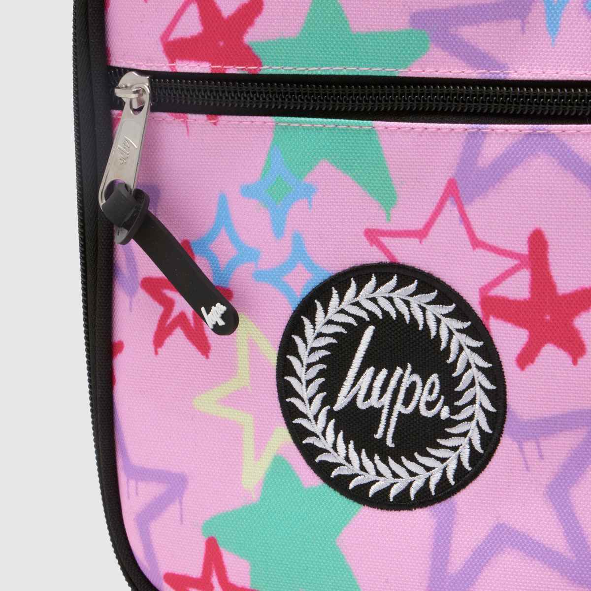 Hype rosa graffiti stjärnor lunchväska
