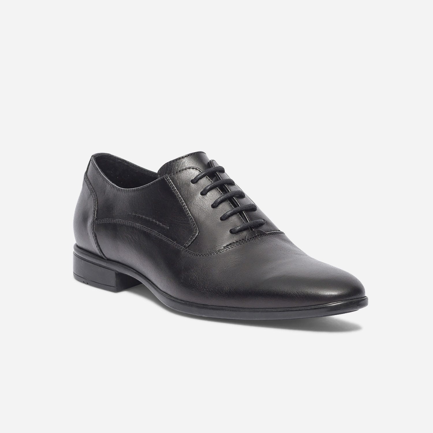Richelieu noir en cuir
