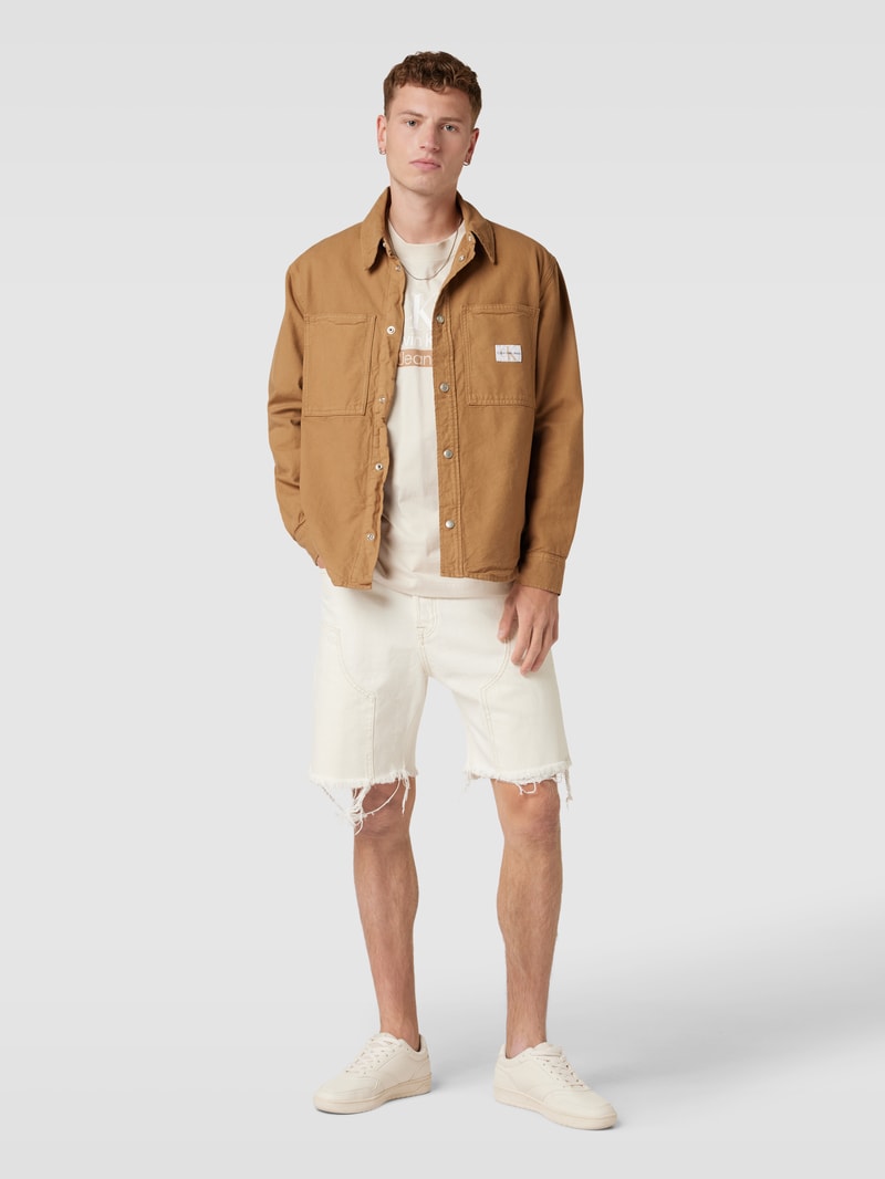 Freizeithemd mit Label-Detail in beige
