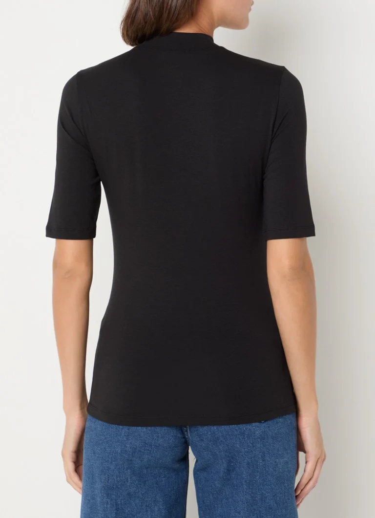 T-shirt Calvin Klein con logo ricamato