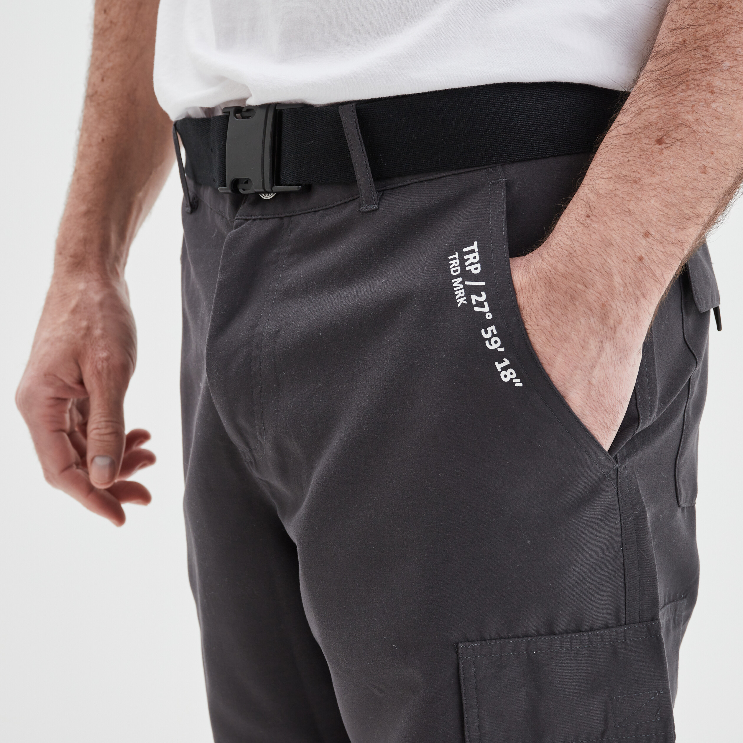 Short cargo regular stretch ceinturé gris foncé homme | La Halle