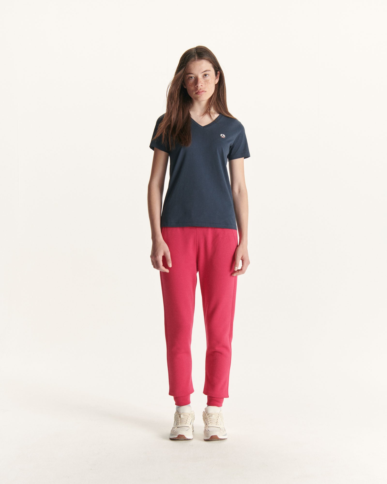 T-shirt uni col V femme en coton biologique Marine Cancun