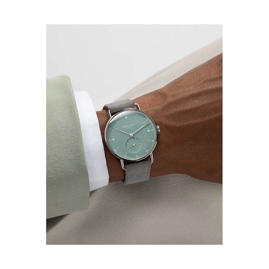 Nomos Glashütte Damenuhr Metro 33 sage