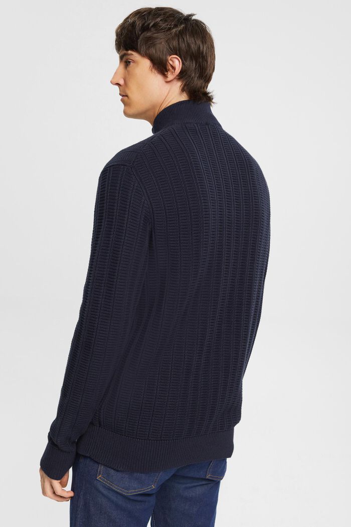 Grobstrickpullover mit kurzem Reißverschluss