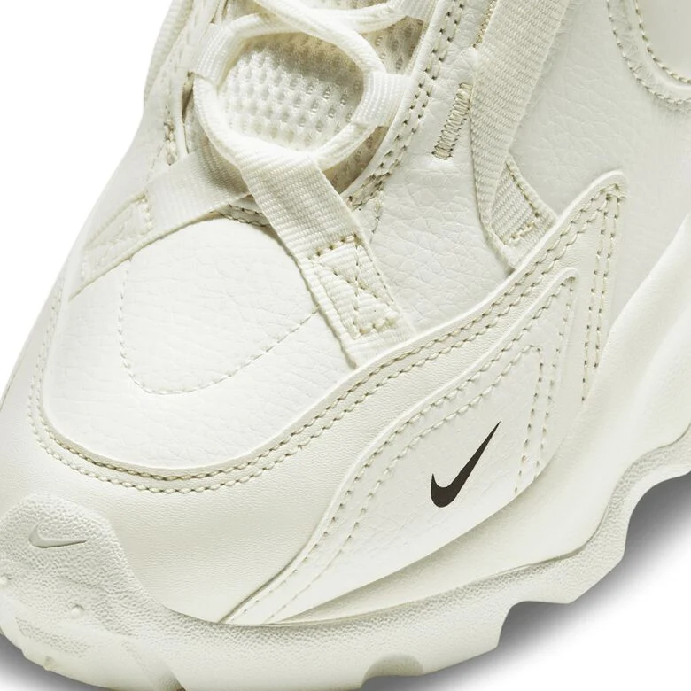 NIKE Wmns TC900 sail/sail-black