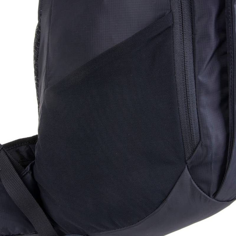 Salomon TRAILBLAZER 30 BLACK/BLACK Daypack