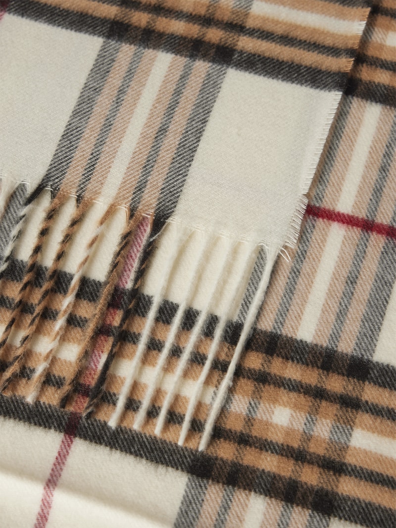 Schal mit Tartan-Karo in offwhite