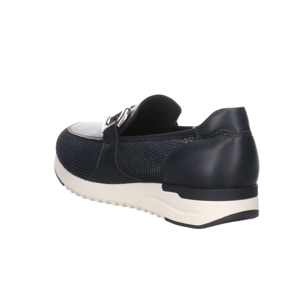 Caprice Slipper