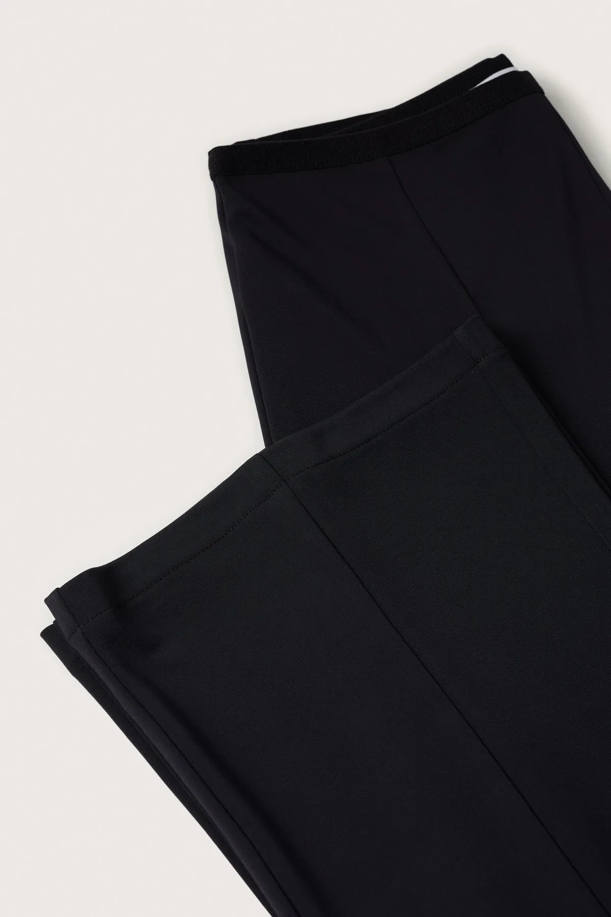 MANGO  27074011 Frau / Mädchen Schwarz