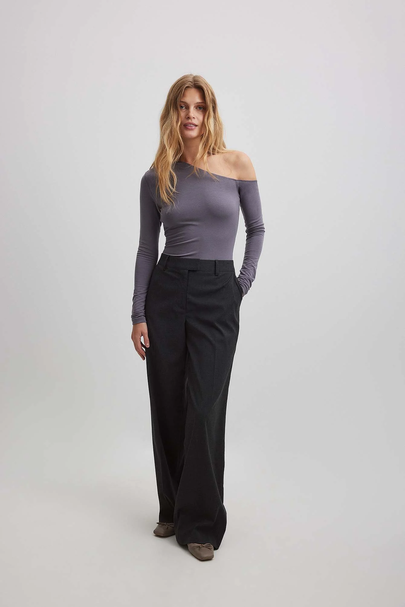 Asymmetrisch drapierter Body