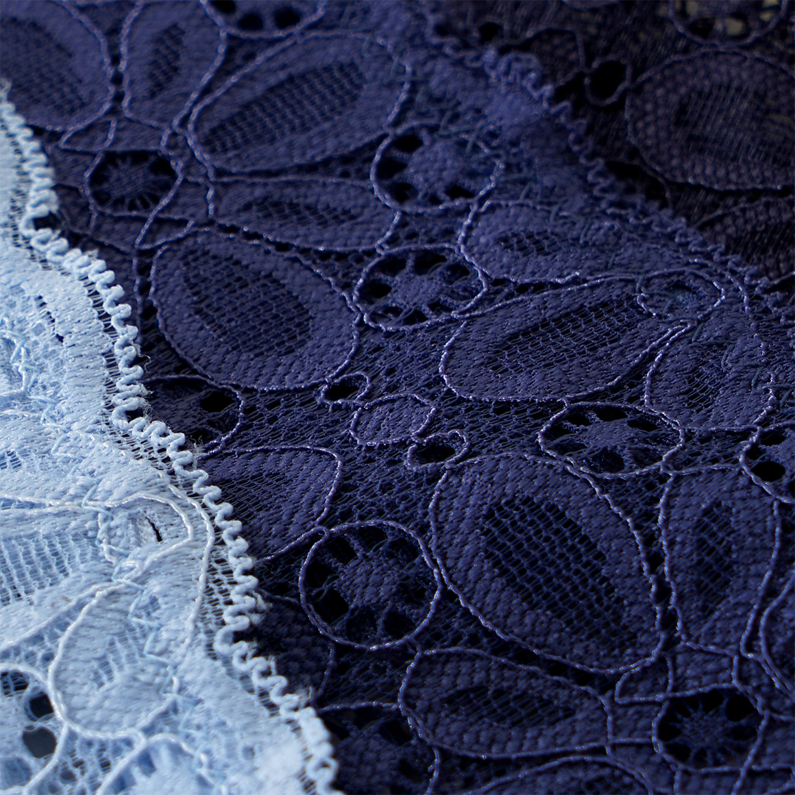 3 Damen Strings aus floraler Spitze