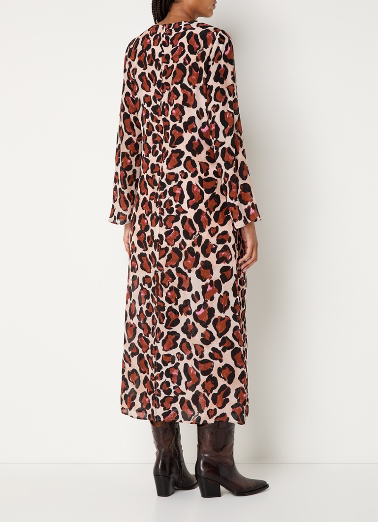 Vestido túnica largo Aurora de Fabienne Chapot, con estampado de leopardo y abertura lateral.