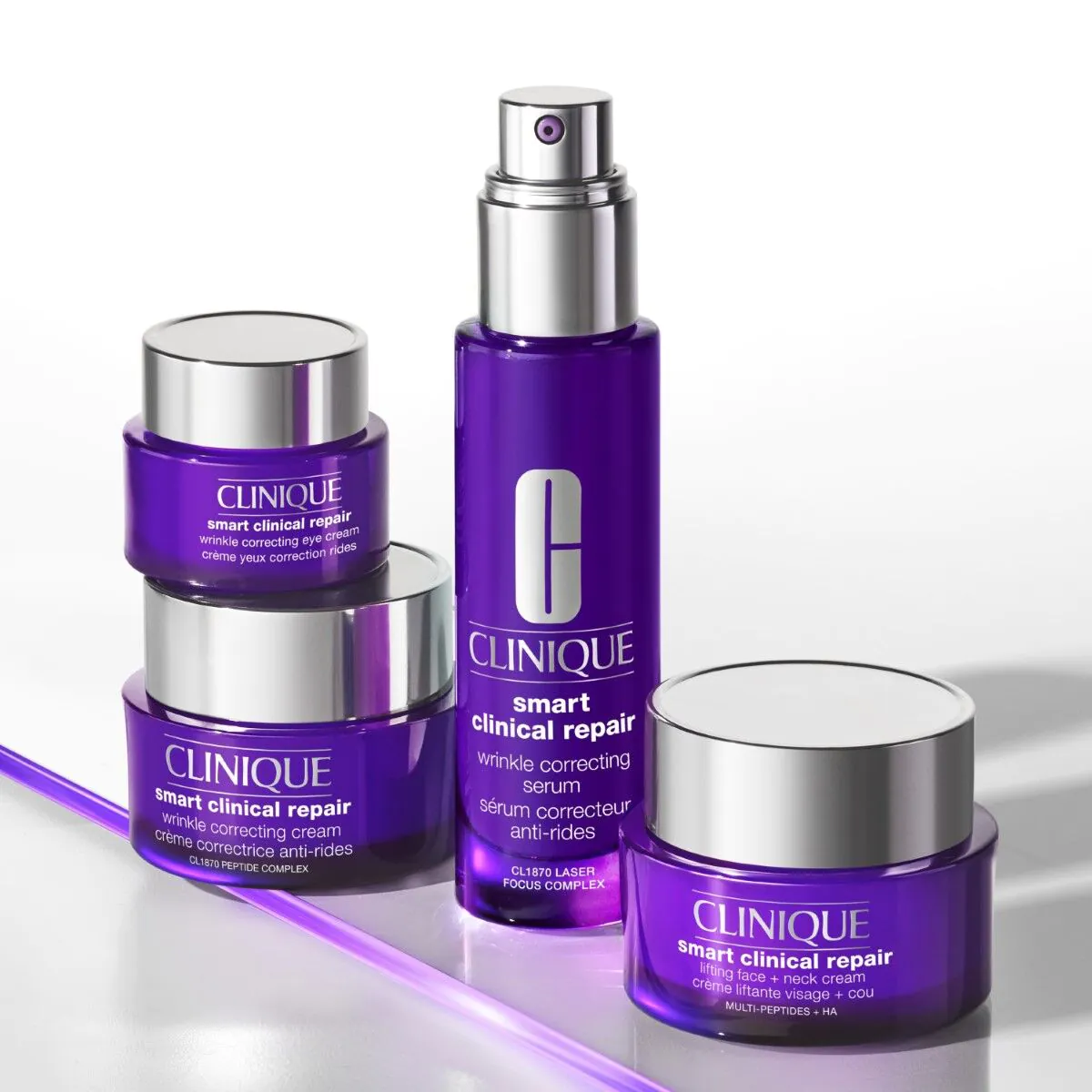 Clinique Smart Clinical Repair krema za lifting lica i vrata